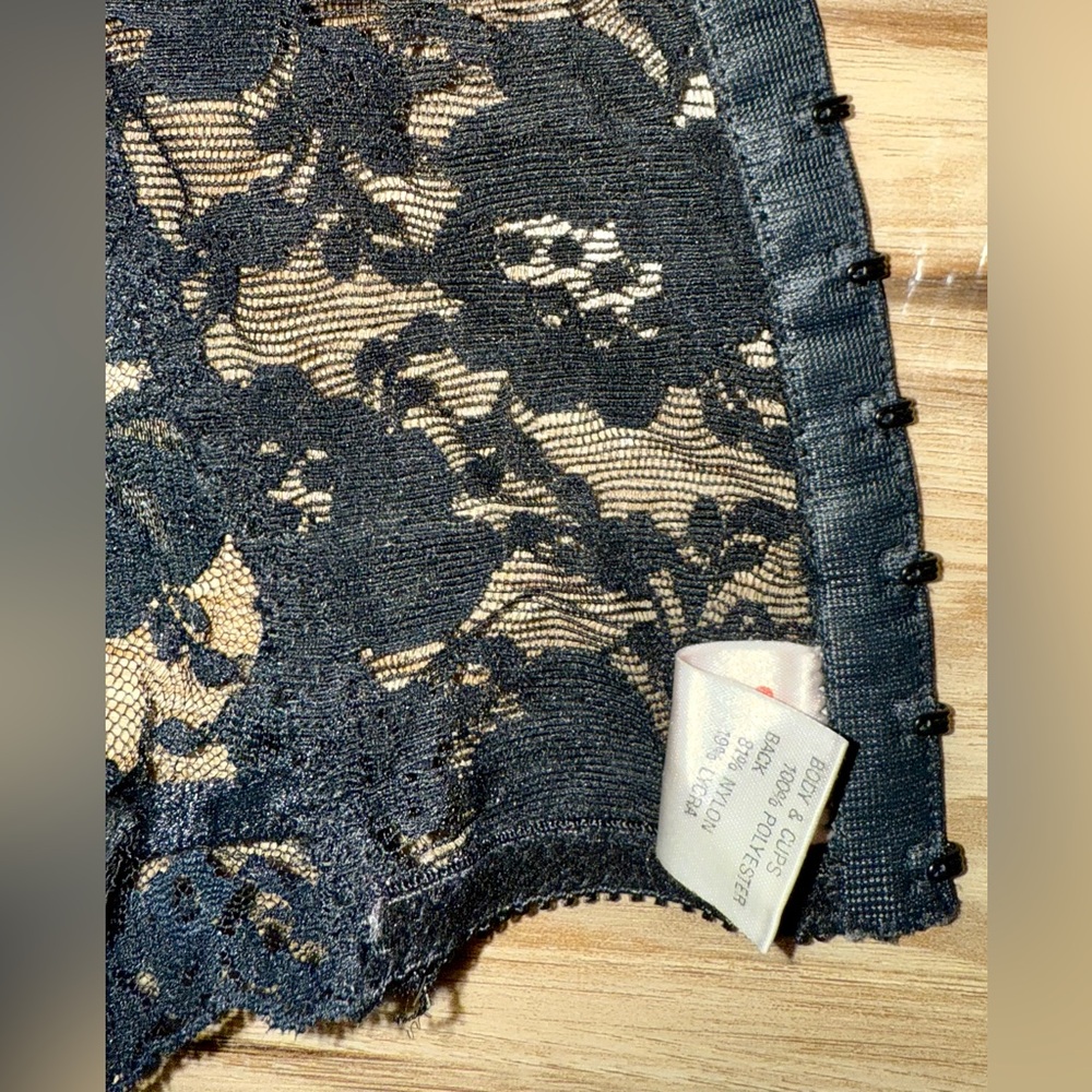 Never Worn - image 6